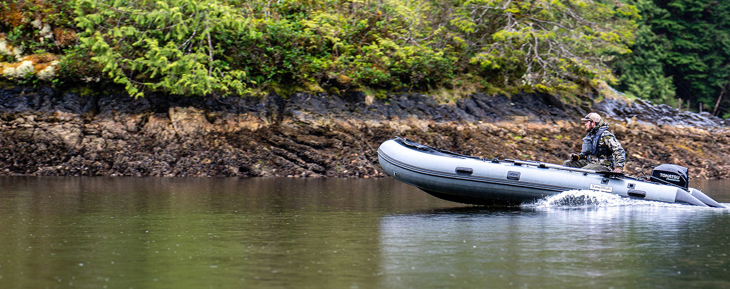 The Swellfish Classic Line offers best in class stability and performance. As you see here in this image, the boat is capable of taking on any water.